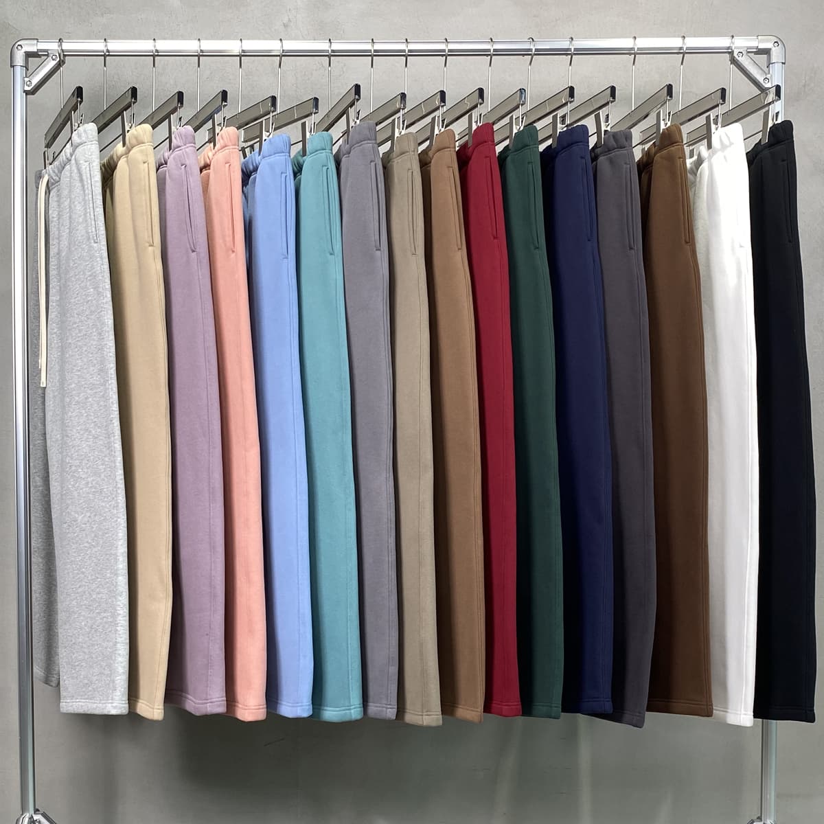 Cotton Fleece 350Gsm Straight Leg Sweatpants thumbnail 3