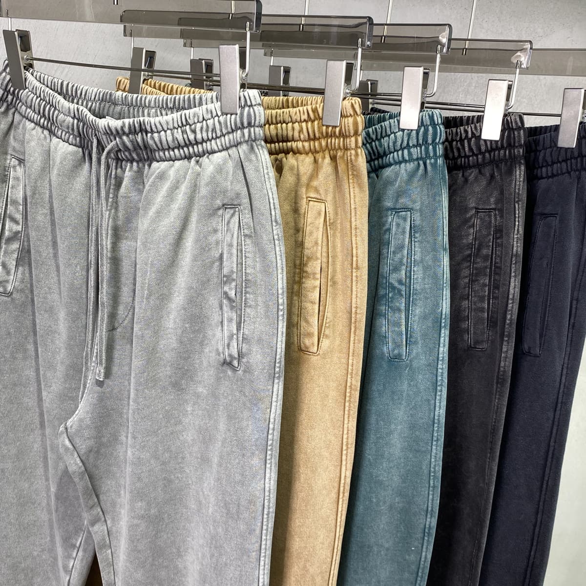 Cotton Terry 420Gsm Snow Wash Sweatpants thumbnail 4