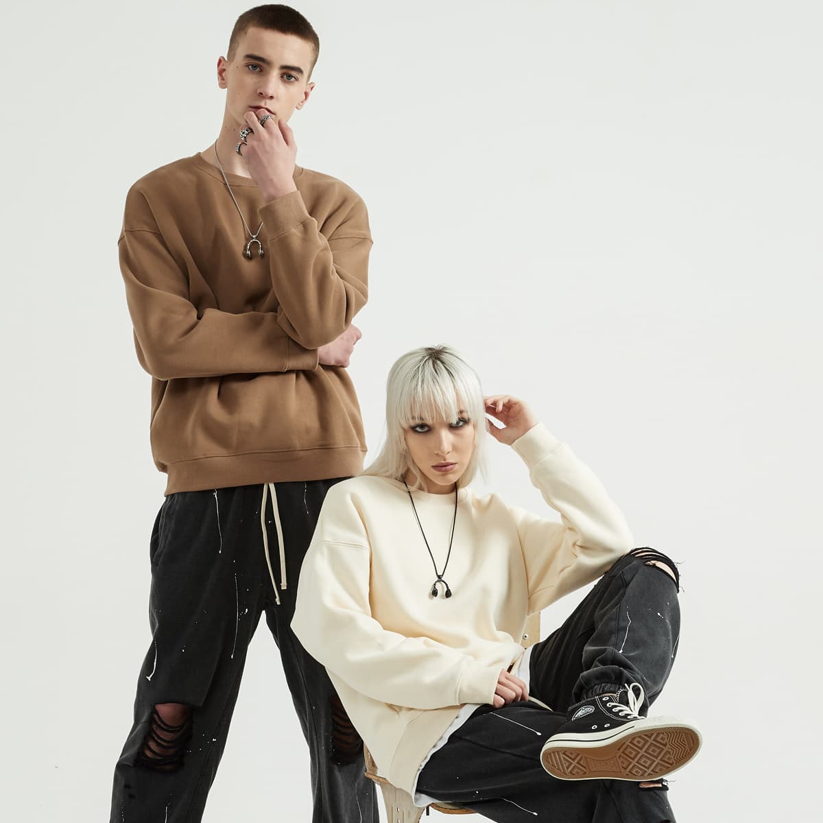 Thick Fleece 345Gsm Oversized Plain Sweatshirt thumbnail 4