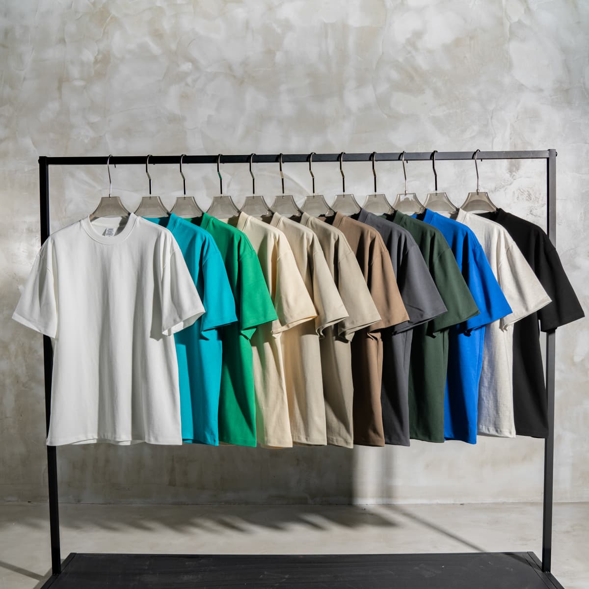 Extra Thick 425GSM Drop Shoulder Oversize T Shirt thumbnail 3