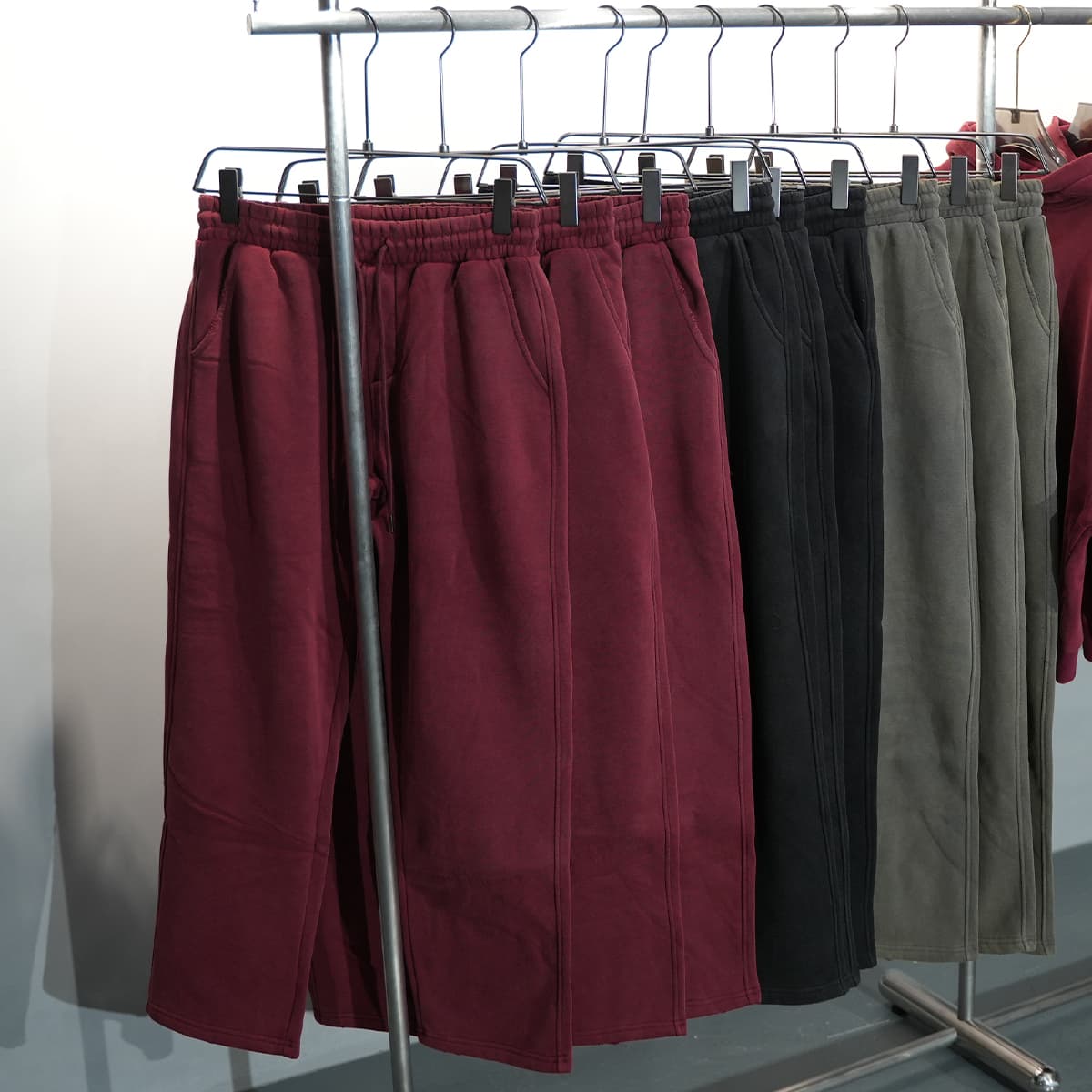 Fleece 350Gsm Distressed Acid Wash Sweatpants thumbnail 2