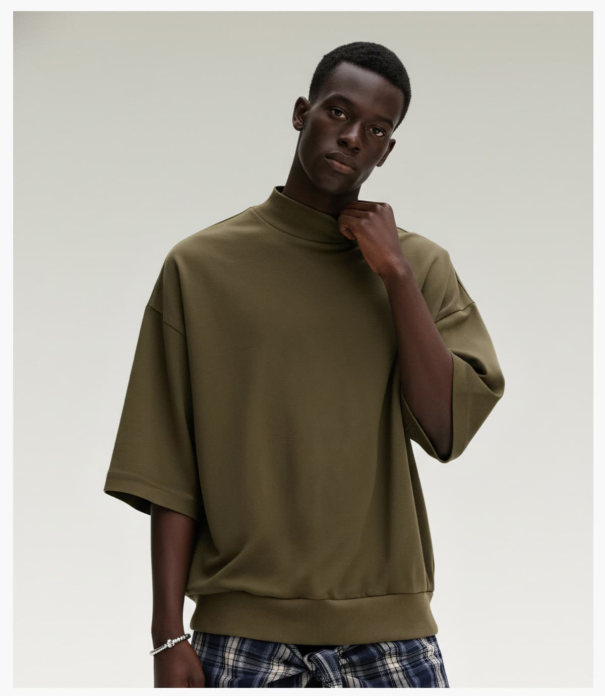 Men‘s Mock Neck Boxy Fit 305g Cotton T-Shirt – detail 9
