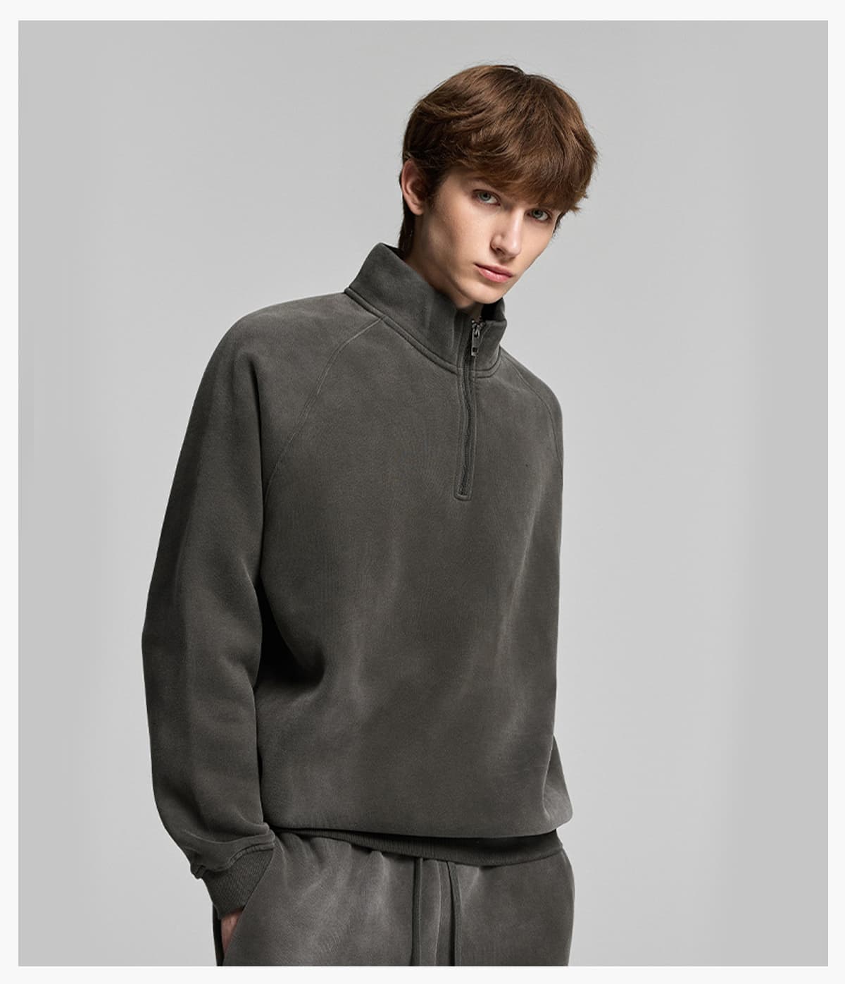 Fleece 365gsm Quater Zipper Spary Wash Sweatshirt – detail 11