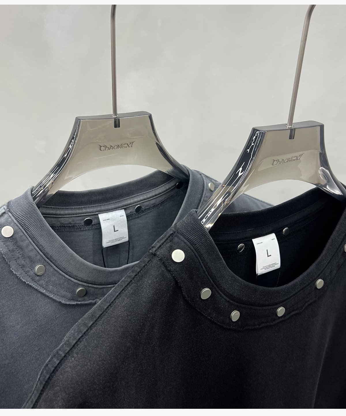 Boxy 285GSM Washed Cotton T-Shirt with Rivet – detail 12