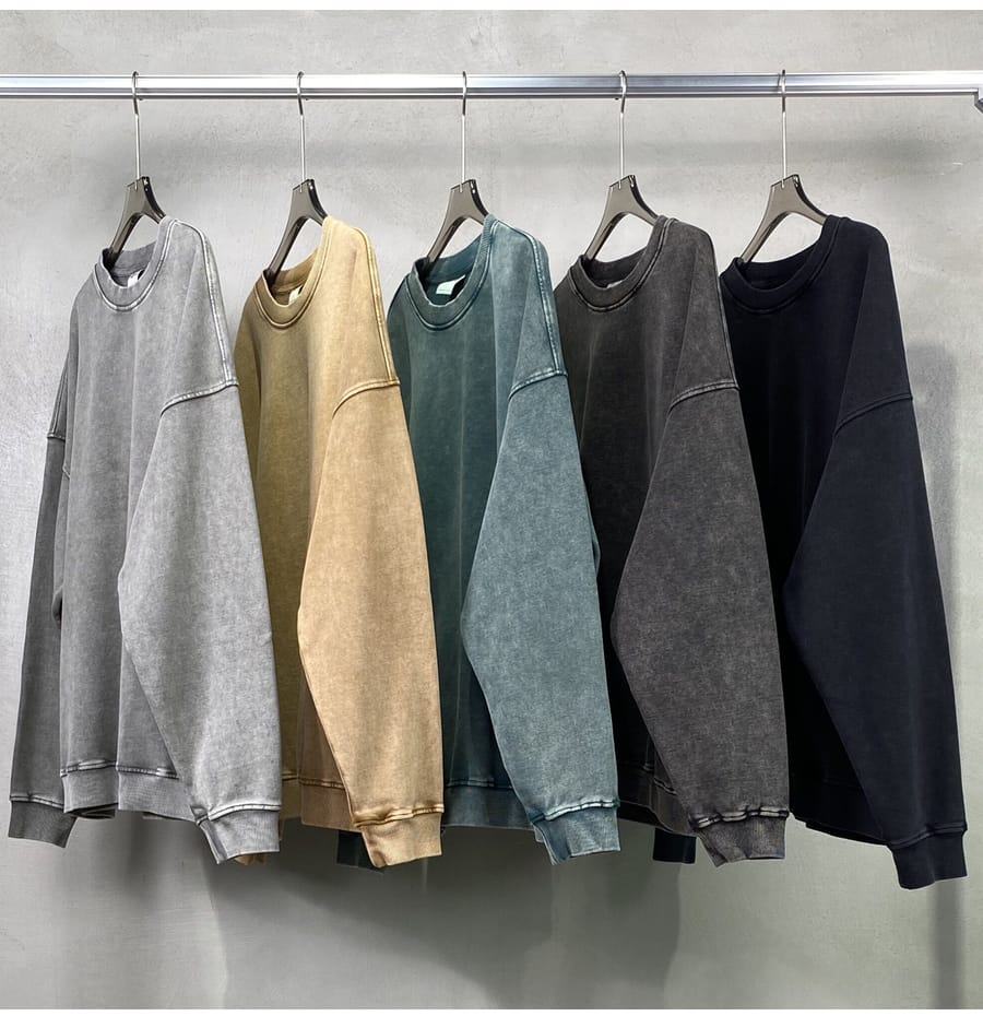 Cotton Terry 420Gsm Oversized Snow Wash Sweatshirt thumbnail 4